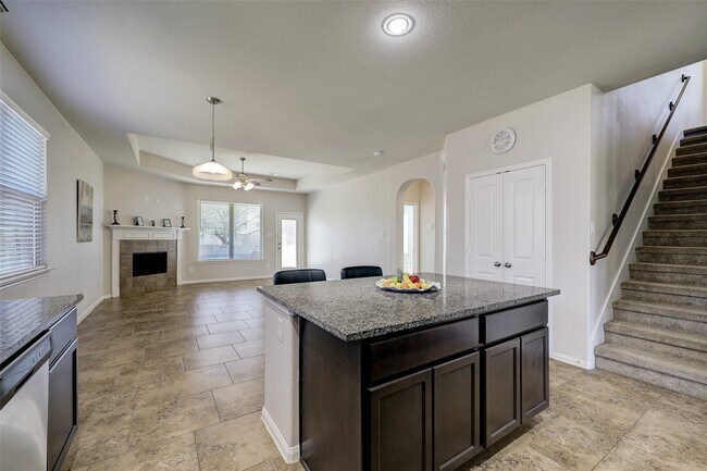 Photo - 314 Moonwalk St