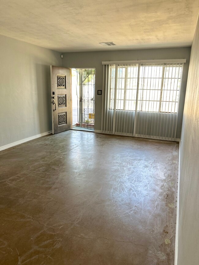 Photo - 3919 N 15th St