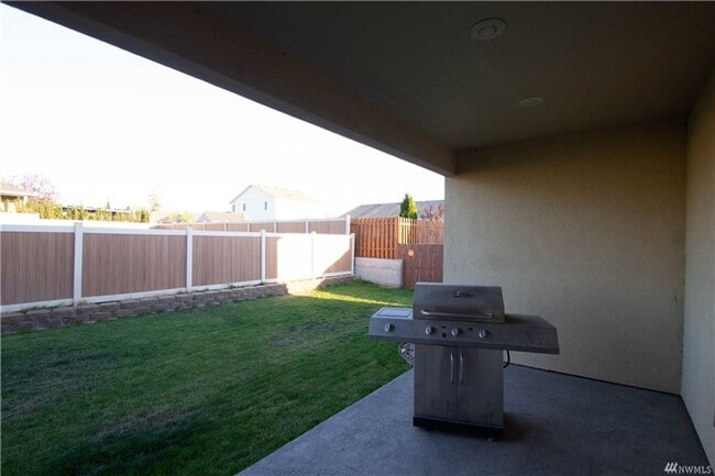 Photo - 523 N Paxson Dr