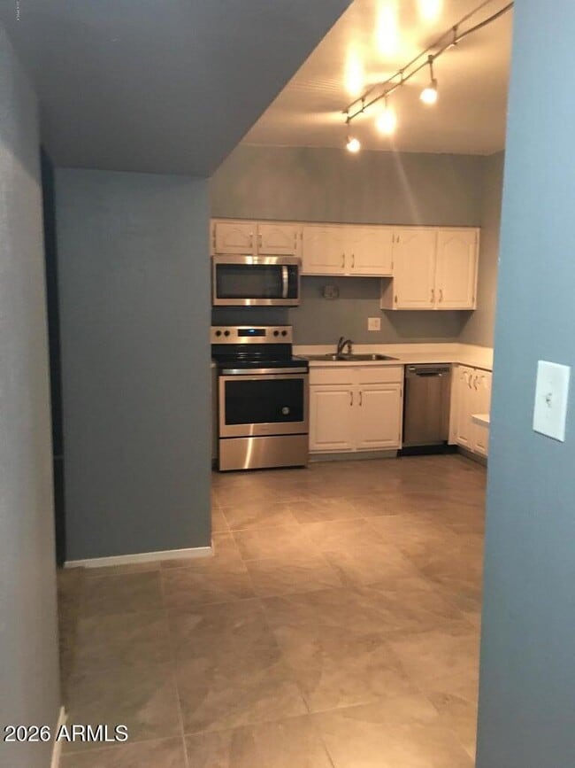 Photo - 357 E Thomas Rd Unit A212