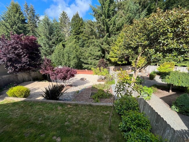 Photo - Beautiful 3/2 Located in A Quiet Cul-de-sac!