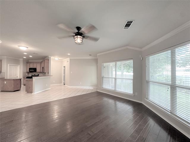 Photo - 5020 Nash Ln