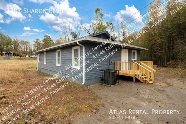 Photo - 7782 Sharon Blvd