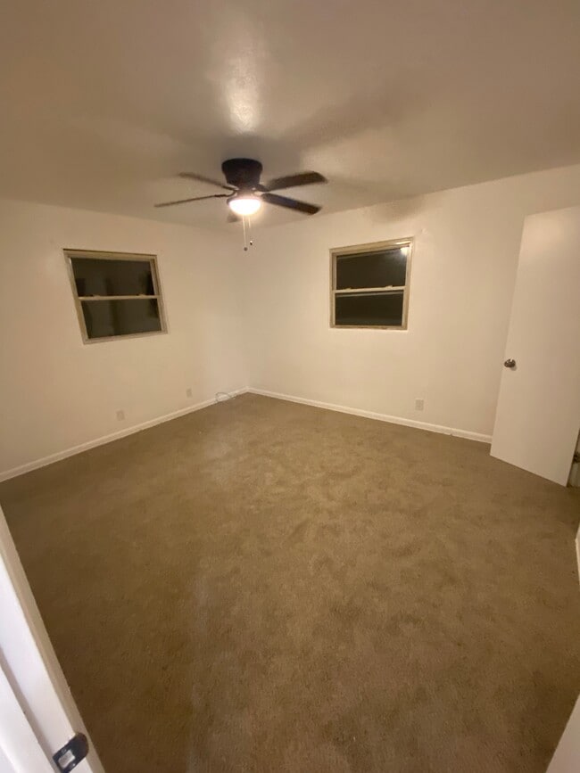 Building Photo - 721 N 22nd St Unit 721 N 22nd  B