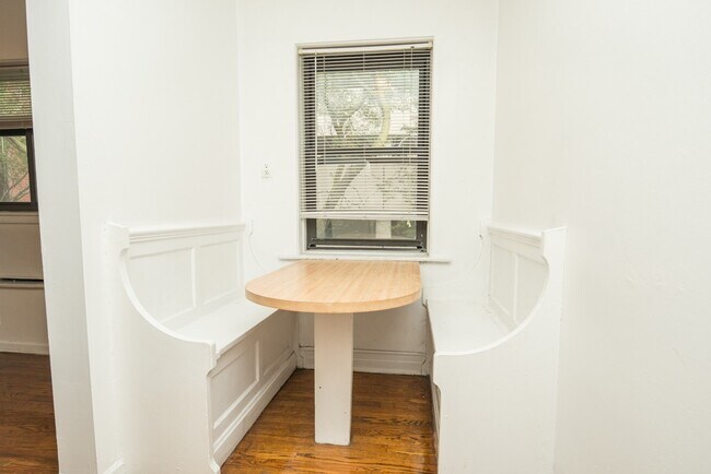 3026 N Halsted St Unit C4