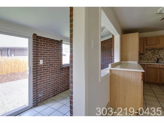 Photo - 2800 S Holly Plz