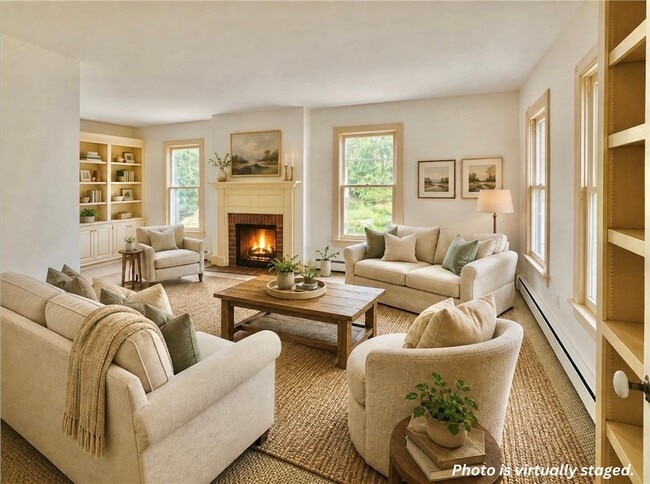 Photo - 1253 Fairport Rd