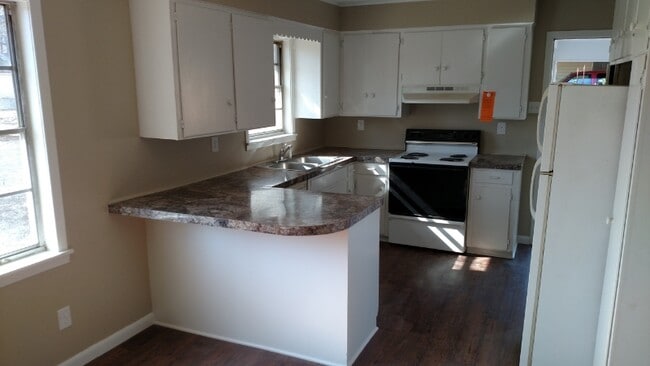 Photo - 313 Hickory St