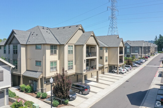 Building Photo - Springville Oaks Rental