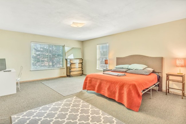 Photo - 3303 Watson Rd Unit Level 1