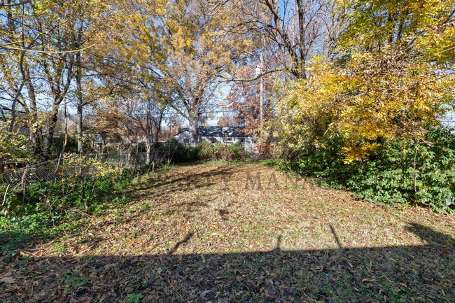 Photo - 2640 E Grail St