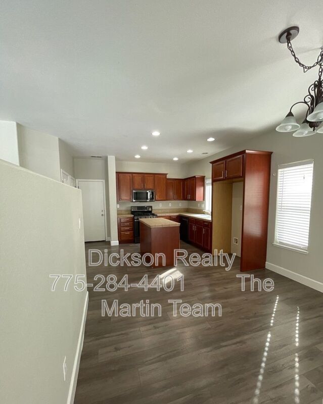 Photo - 5055 Coggins Rd