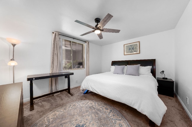 Building Photo - 4843 Collwood Blvd Rental