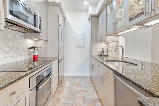 Photo - 254 W Newton St Unit 4##