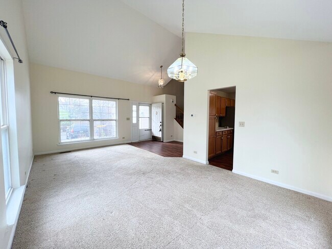 Photo - 2006 Aspen Dr