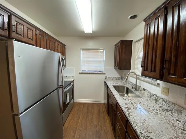 Photo - 2110 Stone Moss Ln