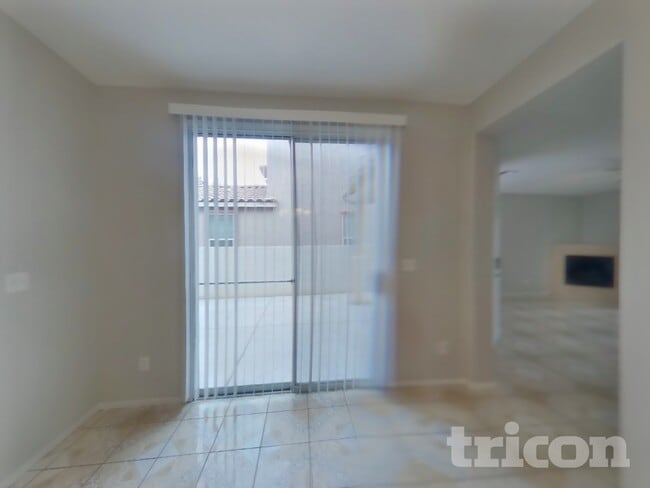 Photo - 8998 Ellenbrook St