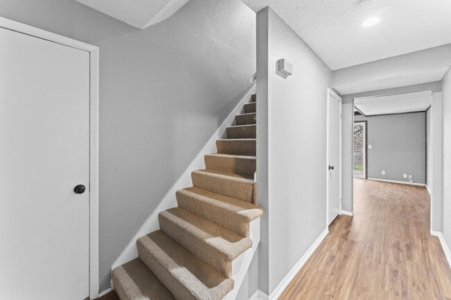 Photo - 16104 W 141st Terrace