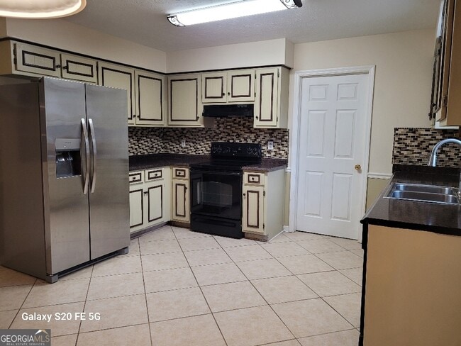 Photo - 108 Huntington Dr