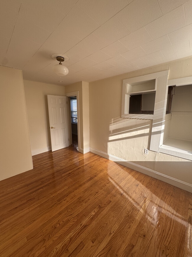 Photo - 30 Hanson St Condo Unit 3