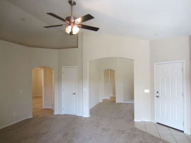 7454 W Mission View Pl