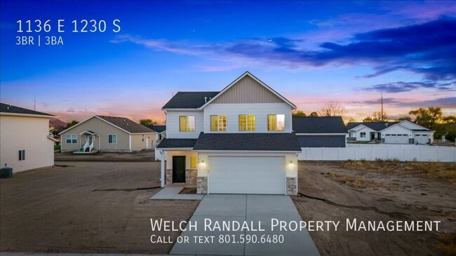 Brand New Single-Family Home in Garland - Brand New Single-Family Home in Garland