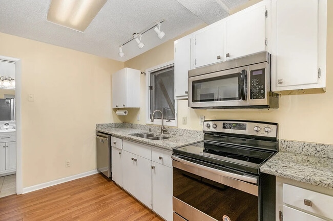 Photo - Room in Duplex on Spring St