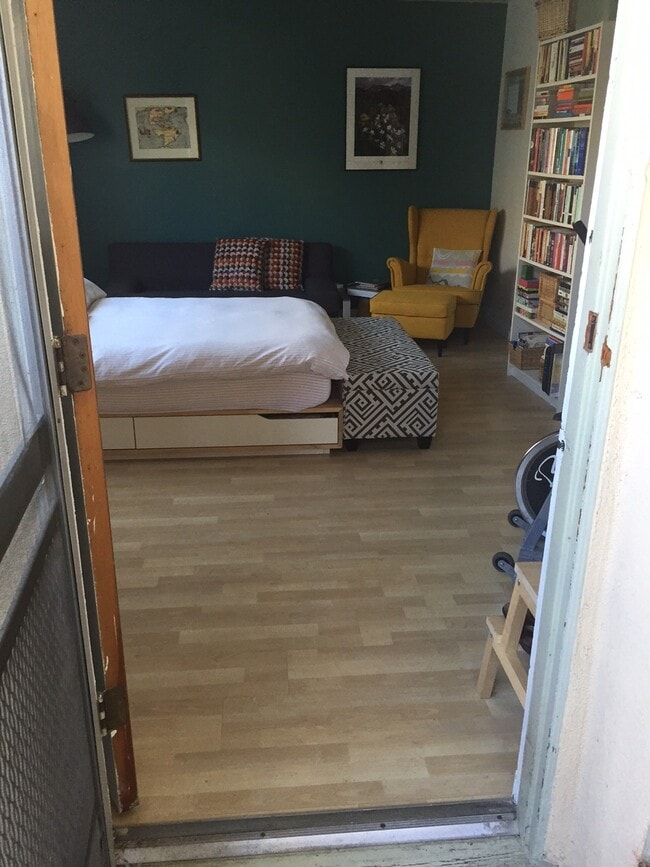 Photo - 110 Brooks Ave Unidad 2