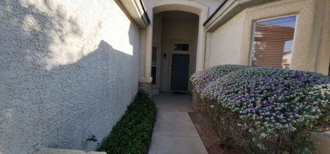 Photo - Charming Single-Story Pulte Home in a corn...