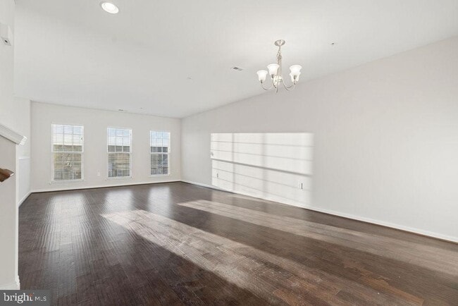 Photo - 20591 Geddes Terrace