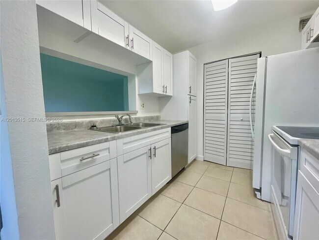 Photo - 4044 NW 87th Ave Unit 4044