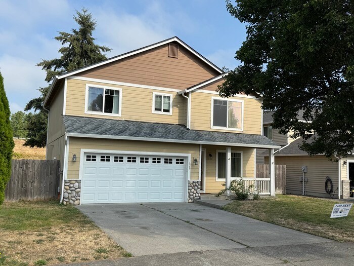 THREE BEDROOM PLUS BONUS OR FOURTH BEDROOM - THREE BEDROOM PLUS BONUS OR FOURTH BEDROOM