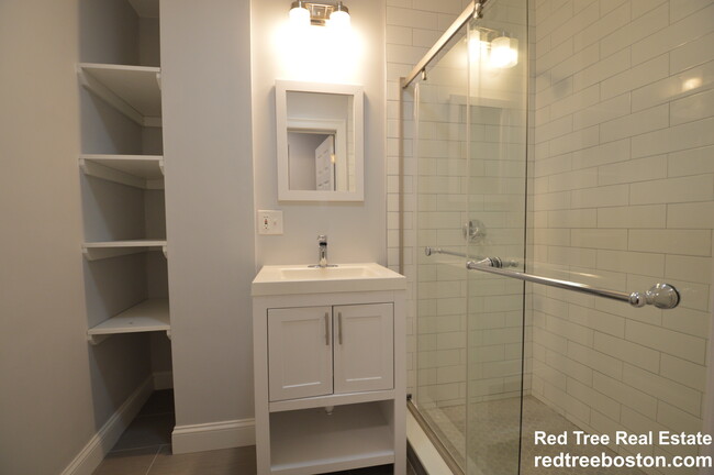 Photo - 48 Green St Apartments Unit 2
