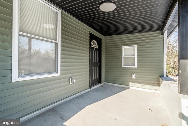 Building Photo - 95 New Freedom Rd