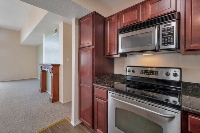 Photo - Stunning 2-bedroom, 2-bathroom house located in the desirable area of Scottsdale, AZ.