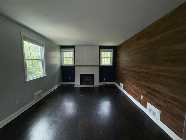 Photo - Beautifully Updated 4 Bedroom Cape Cod