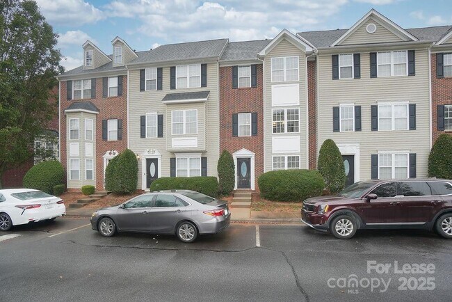 Photo - 9858 Treeside Ln