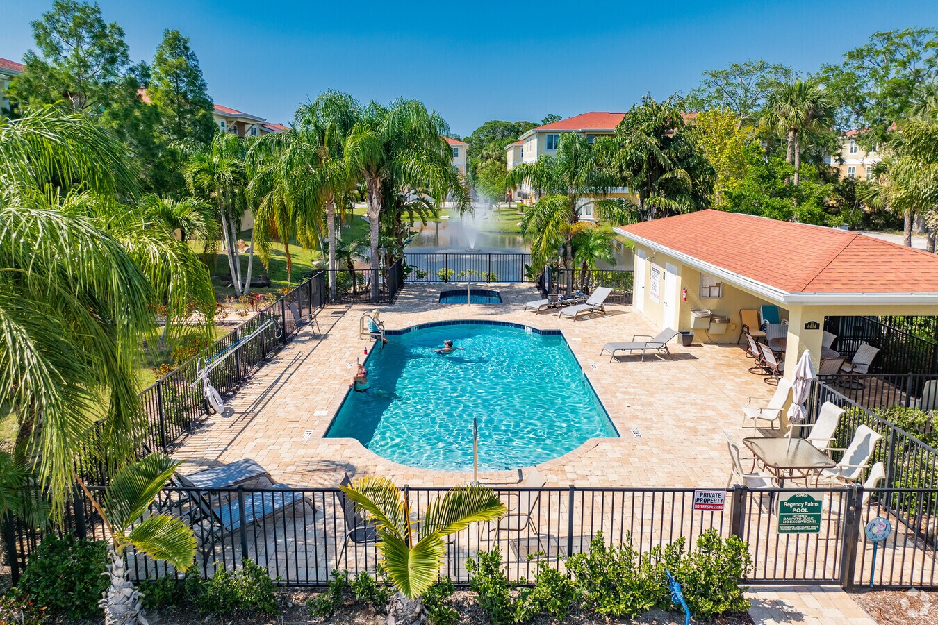 6421 Banyan BLVD Nuevo Port Richey, FL - Regency Palms Condominiums