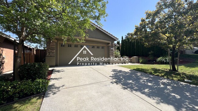 Photo - Beautiful 3bd/2ba Folsom Home with 2 Car G...