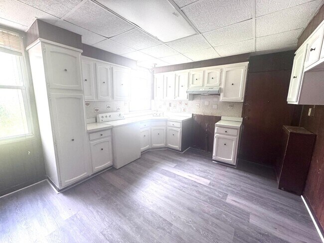 Photo - 134 Boyd Ave