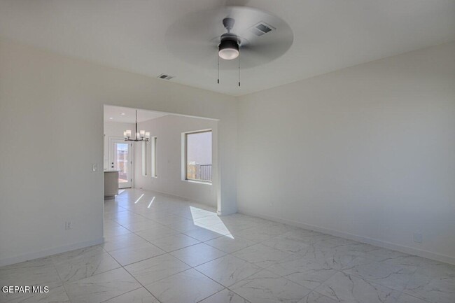 Photo - 500 E San Antonio Ave