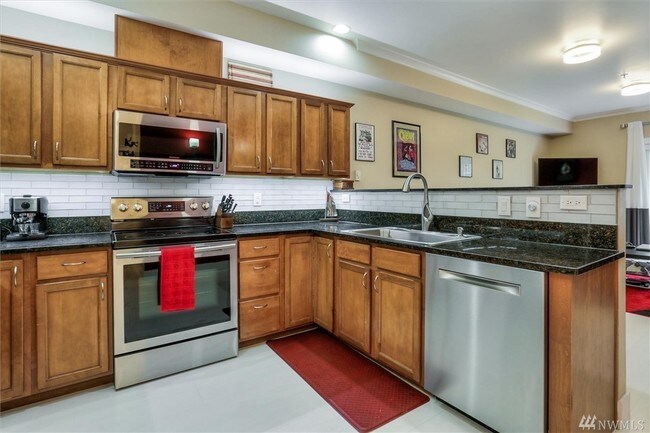 Photo - 1015 Railroad Ave Condo Unit 313
