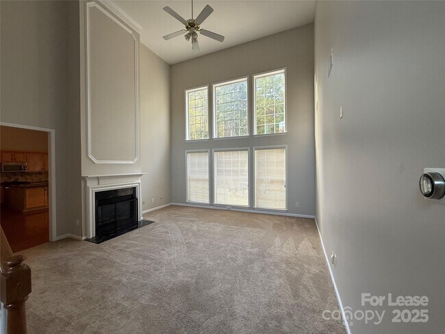 Photo - 8811 Singleton Ct