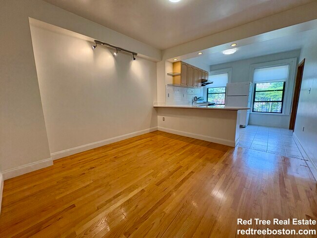 Photo - 49 Dwight St Unit U2 1-b Southie