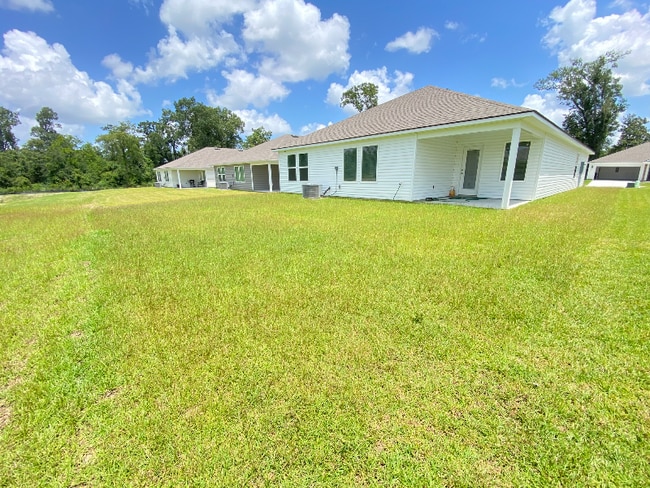 Photo - 16213 Loussier Dr