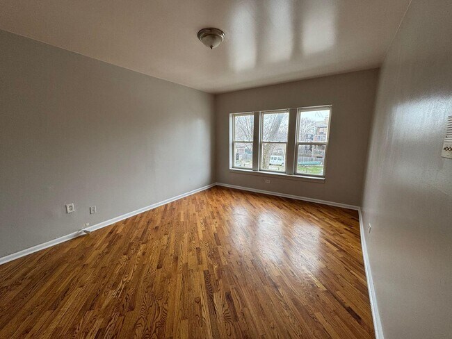 3807 W Thomas St Unidad 2