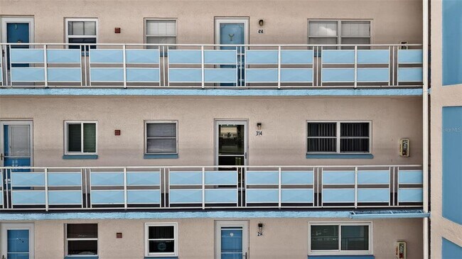 Photo - 2850 59th St S Unit 314