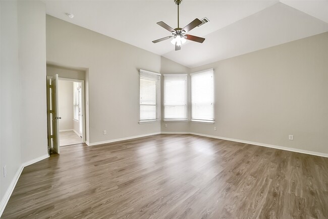 Photo - 2718 Misty Laurel Ct
