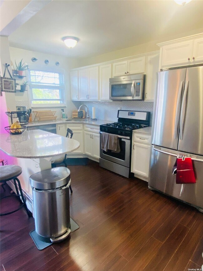 Photo - 208 Fair Harbor Dr