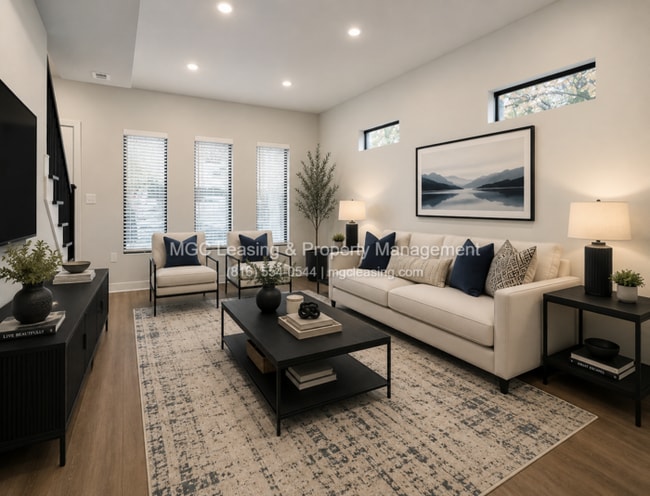 Photo - Oak Ridge Falls – Modern Living in Raymore